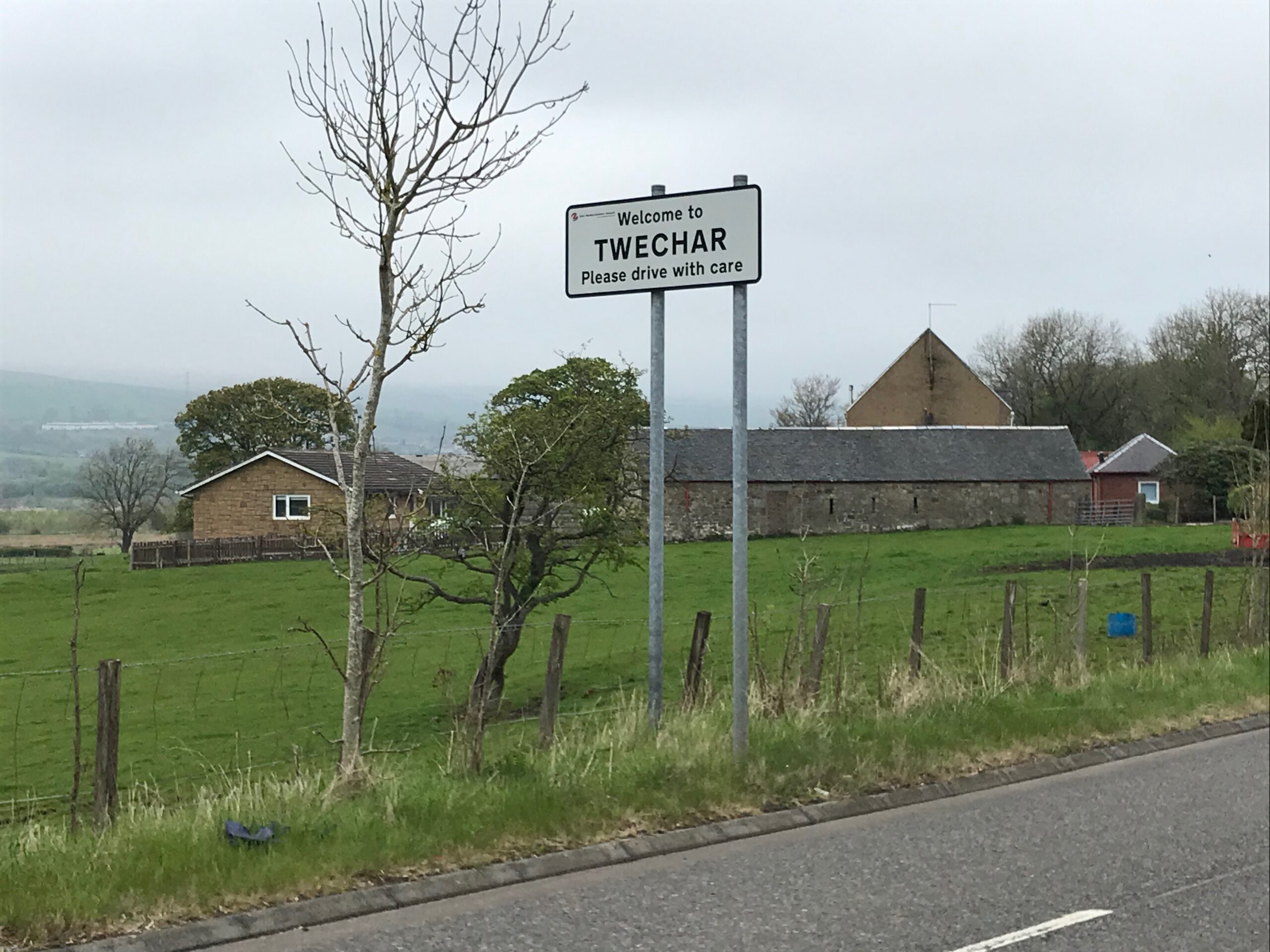 Cycling Kirkintilloch - Kilsyth - Campsie Hills on 13/05/21 - the village of Twechar