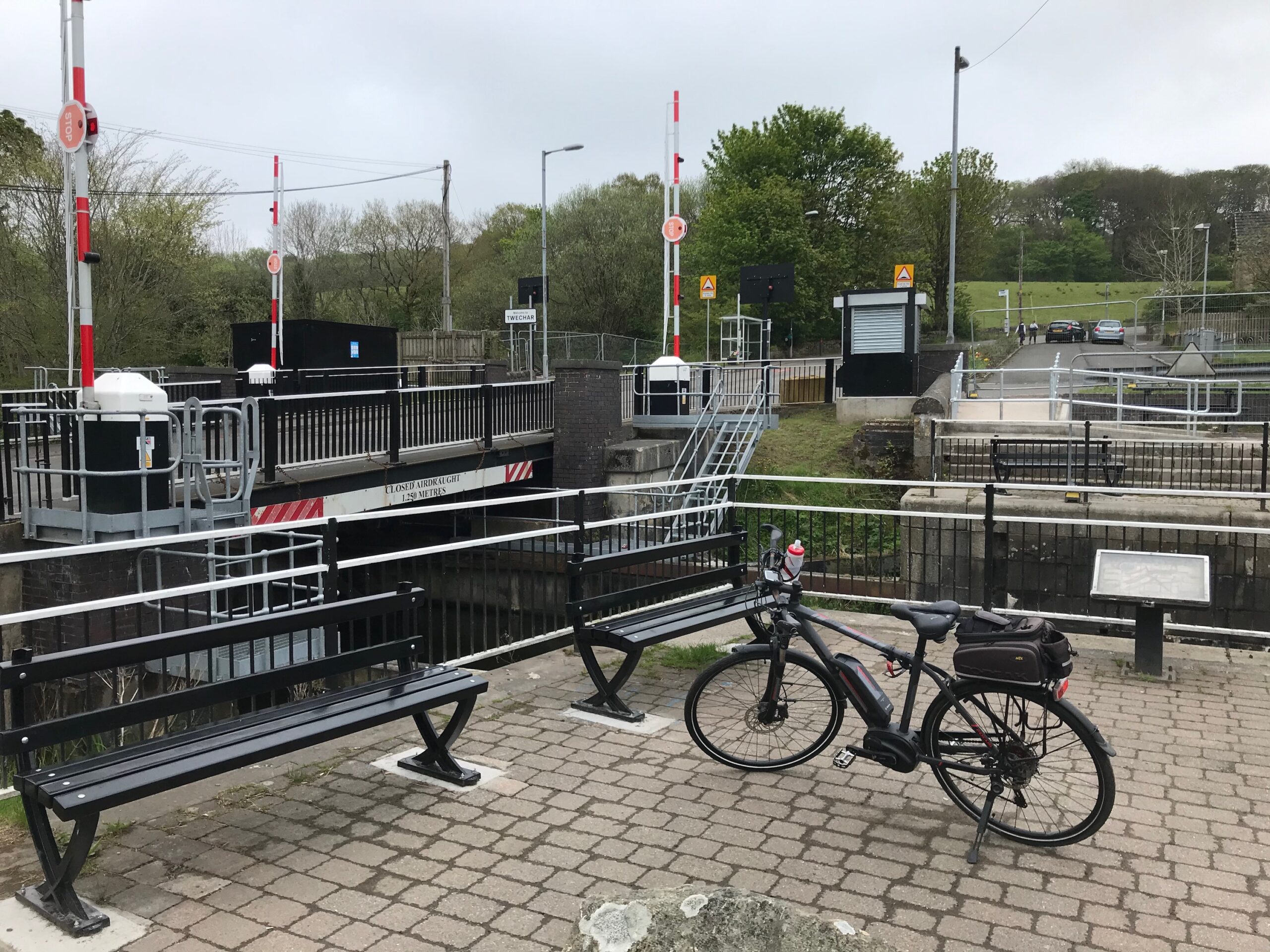 Canal lock at Twechar