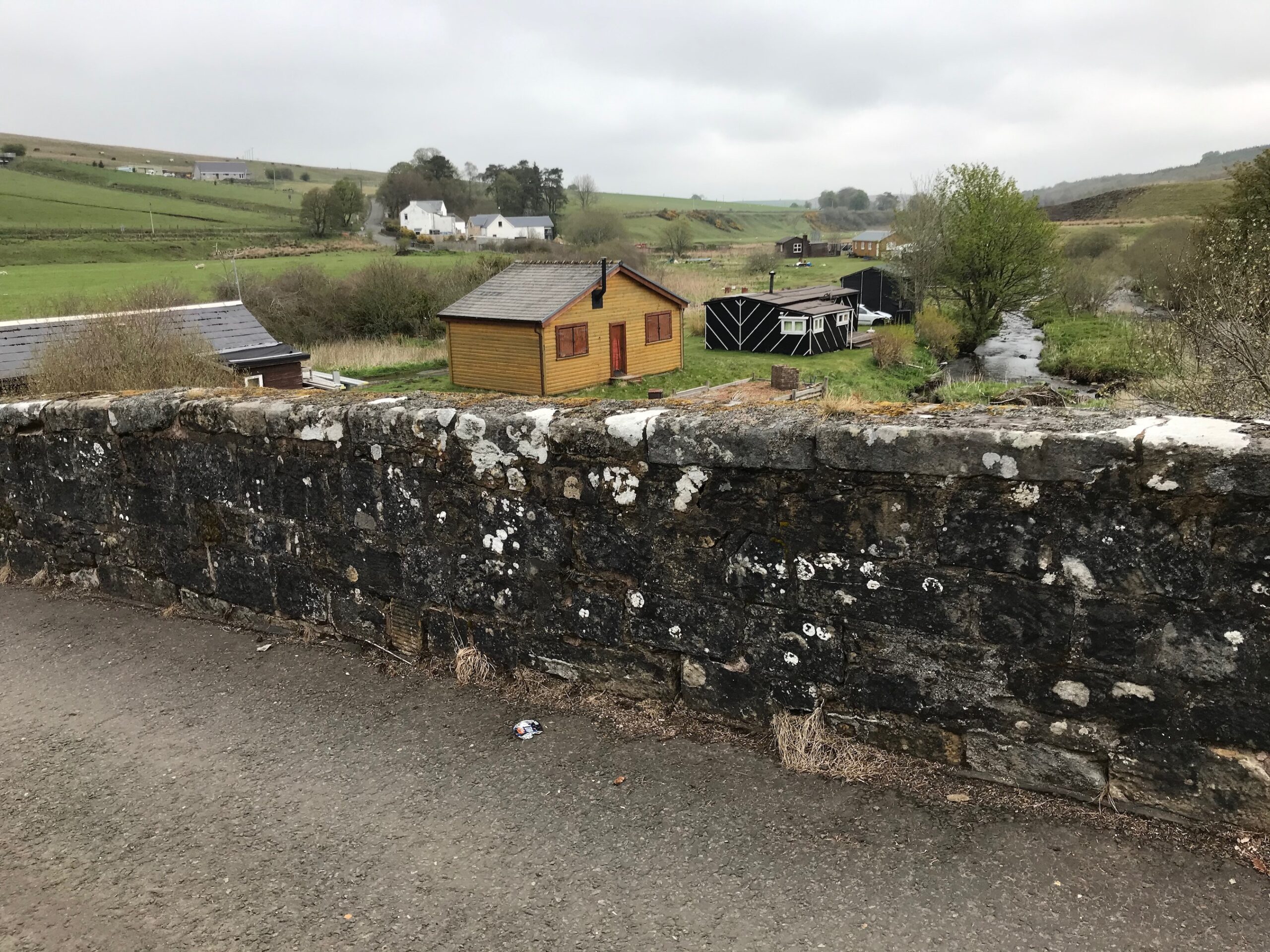 Holiday huts from Carron Bridge on Cycle Routes Scotland - Campsie Hills