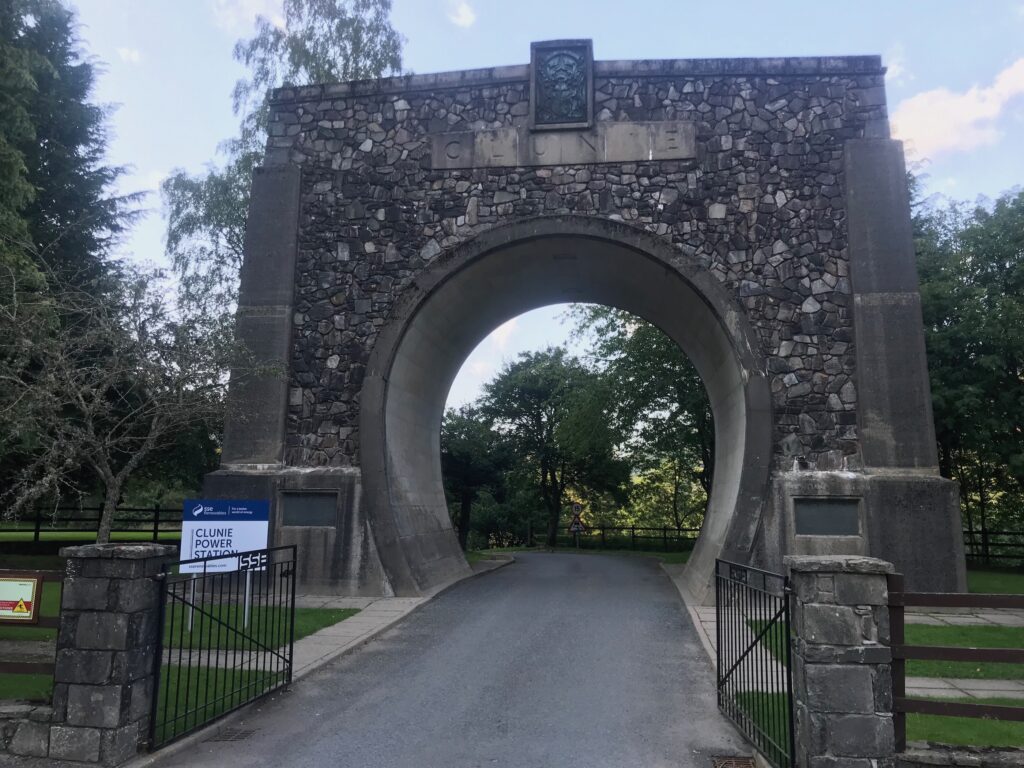 Clunie Arch