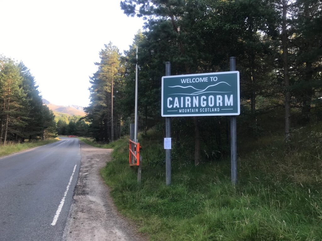 Cycling/Camping Cairngorms/Grampians : Newtonmore - Cairngorm Mountain