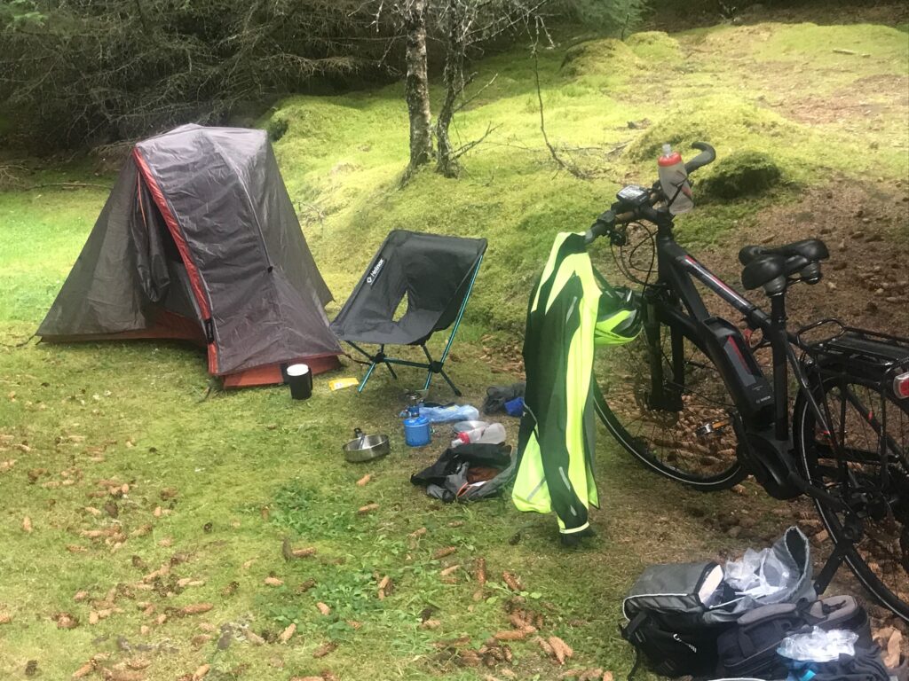 Cycling/Camping Cairngorms/Grampians : Cairngorm Mountain - Tomintoul